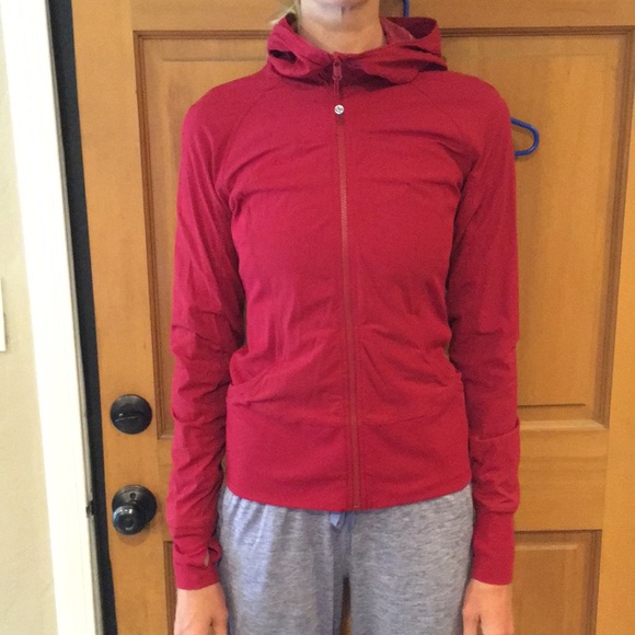 Lululemon Ruby Red Reversible Jacket Size 8 - Picture 6 of 8